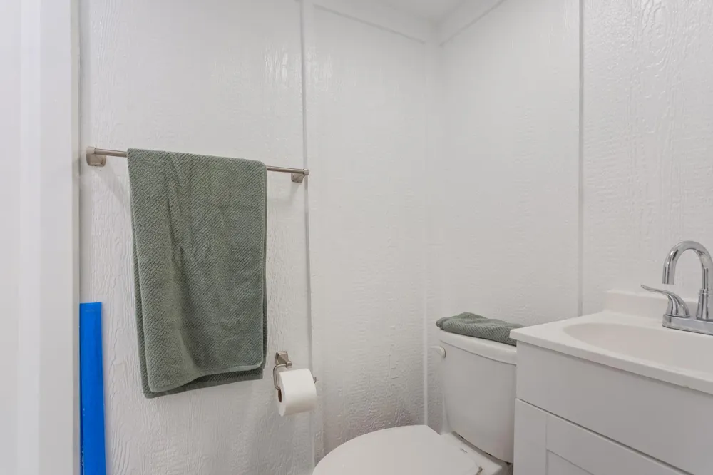 405 S Evie Street Bartlett, TX 76511