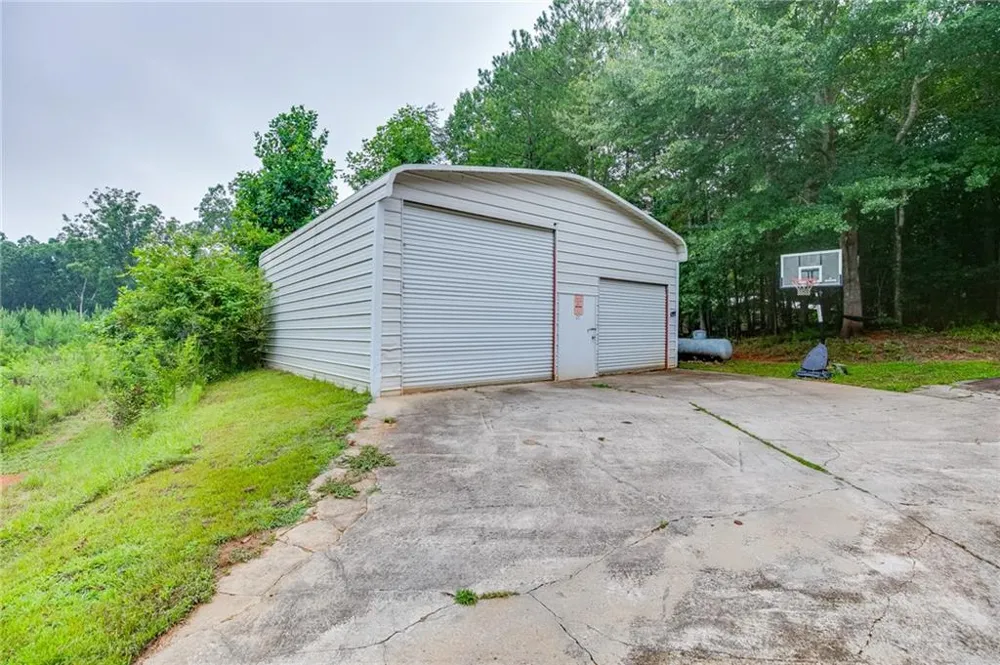 3845 Level Grove Road Cornelia, GA 30531