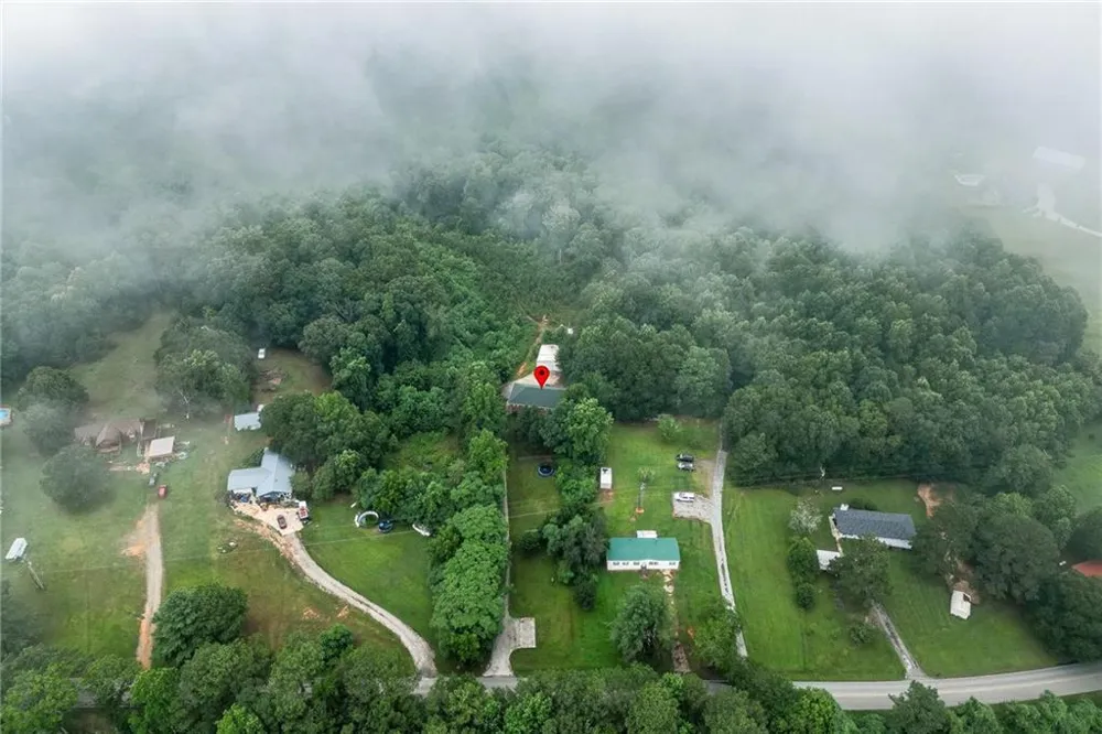 3845 Level Grove Road Cornelia, GA 30531