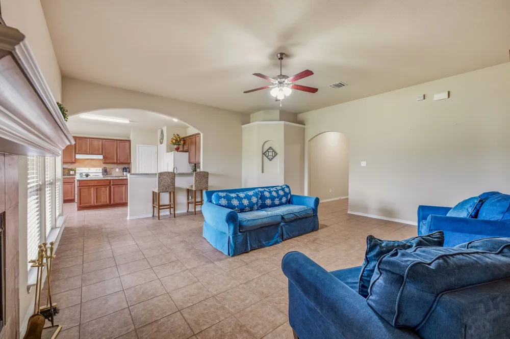 172 County Road 449 De Leon, TX 76444