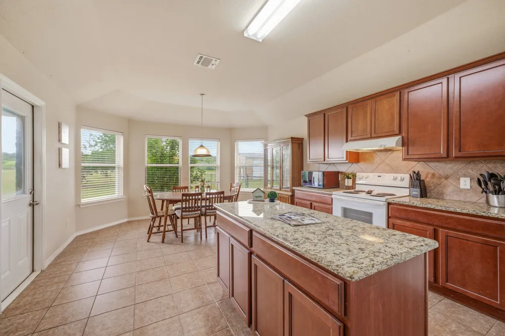 172 County Road 449 De Leon, TX 76444