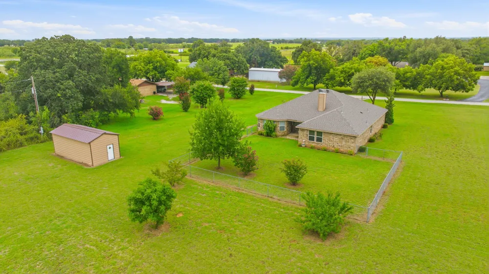 172 County Road 449 De Leon, TX 76444