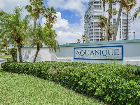 2700 Highway A1a #305