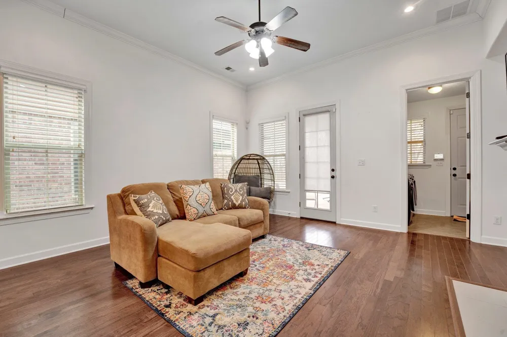 1965 ROCHELLE LN Cordova, TN 38016