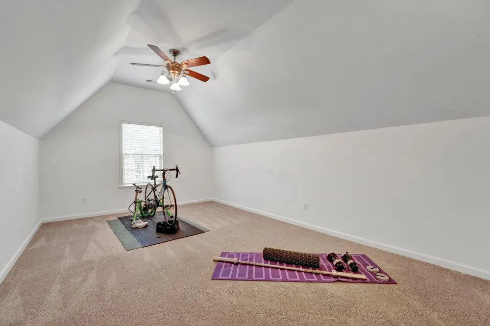 1965 ROCHELLE LN Cordova, TN 38016