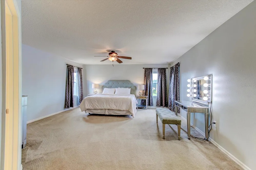 2463 LACERTA DRIVE Orlando, FL 32828