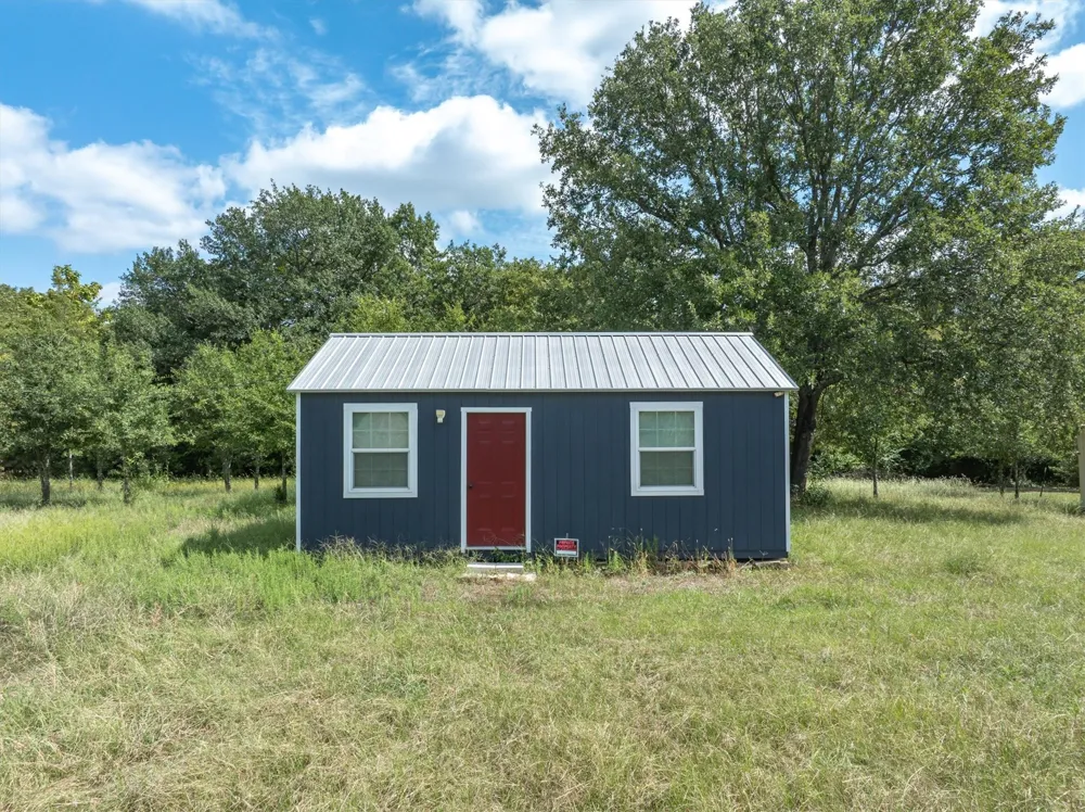 4400 County Road 3706 Road Wills Point, TX 75169