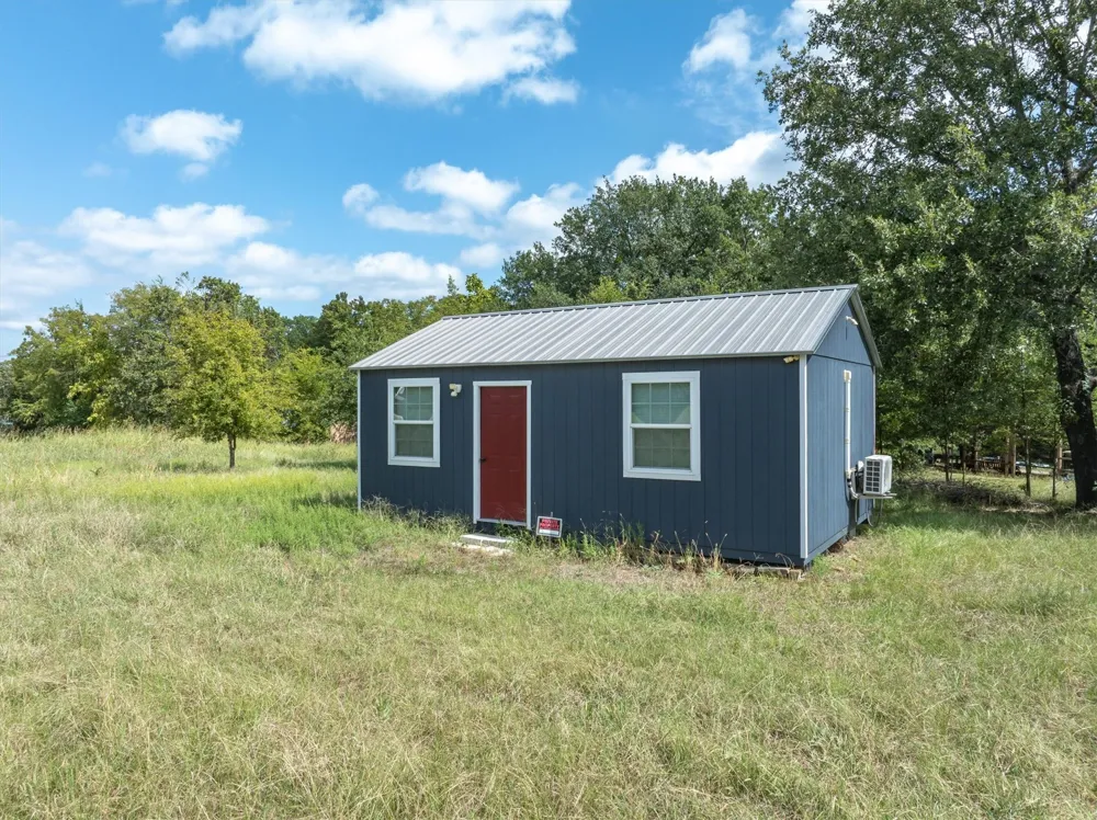 4400 County Road 3706 Road Wills Point, TX 75169