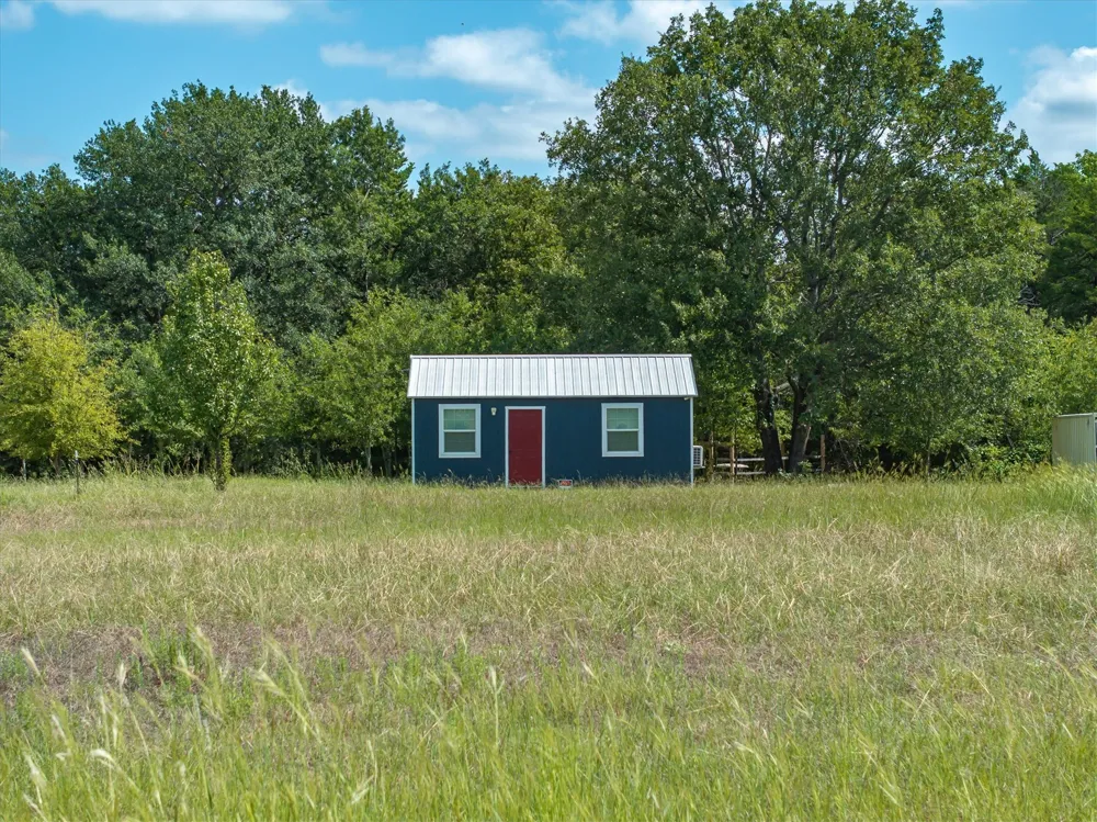 4400 County Road 3706 Road Wills Point, TX 75169