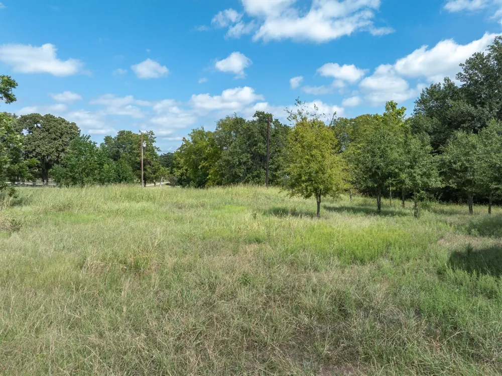 4400 County Road 3706 Road Wills Point, TX 75169