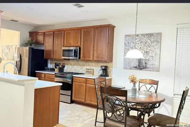 11715 Elijah Stapp San Antonio, TX 78253