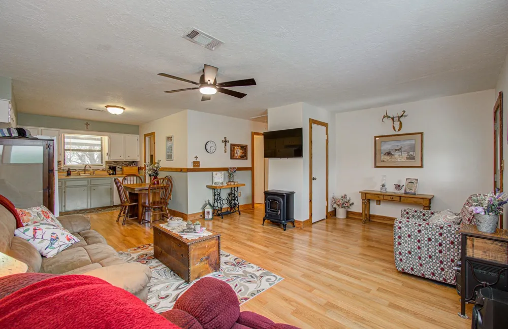 11531 Silver Springs Road Rockdale, TX 76567