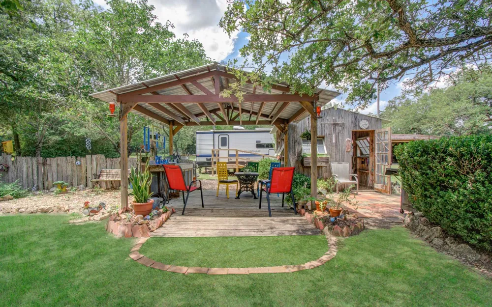 11531 Silver Springs Road Rockdale, TX 76567
