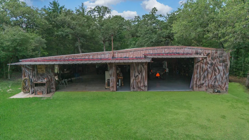 11531 Silver Springs Road Rockdale, TX 76567
