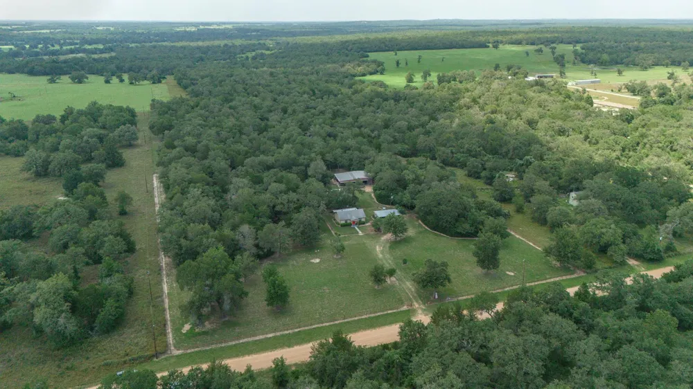 11531 Silver Springs Road Rockdale, TX 76567