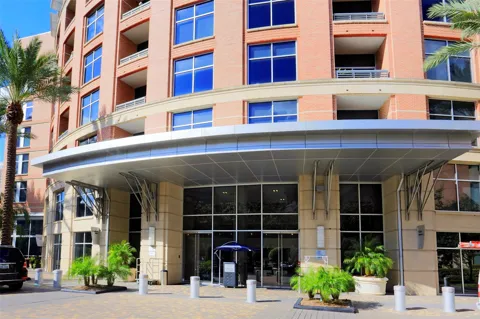 1901 Post Oak Boulevard #2602