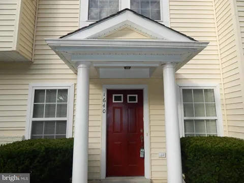 1640 FALLOWFIELD COURT #1640