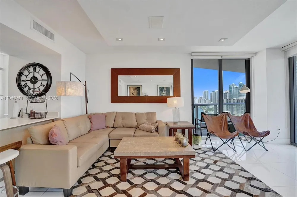 2600 E Hallandale Beach Blvd #T1902 Hallandale Beach, FL 33009