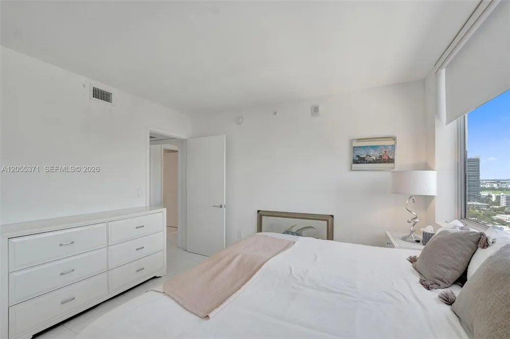2600 E Hallandale Beach Blvd #T1902 Hallandale Beach, FL 33009