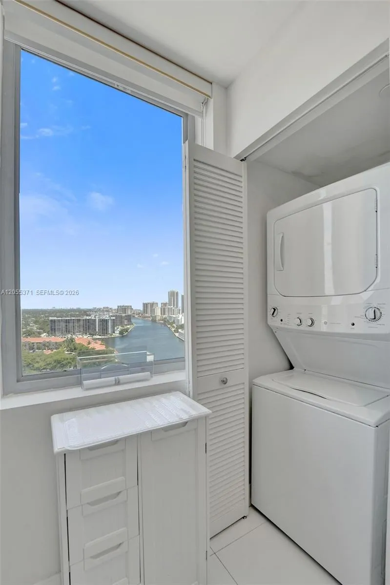 2600 E Hallandale Beach Blvd #T1902 Hallandale Beach, FL 33009