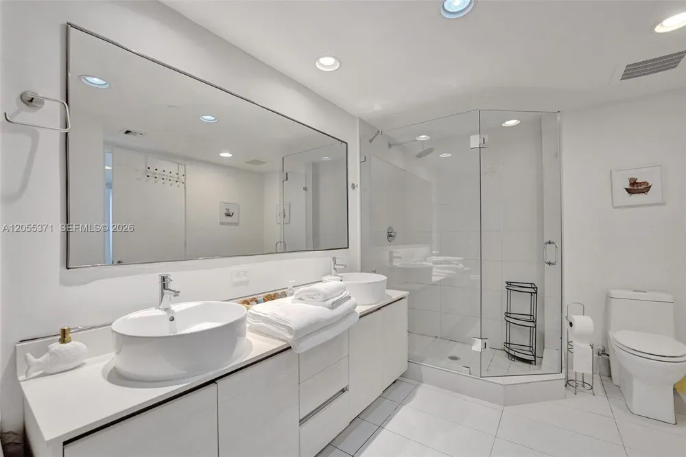 2600 E Hallandale Beach Blvd #T1902 Hallandale Beach, FL 33009