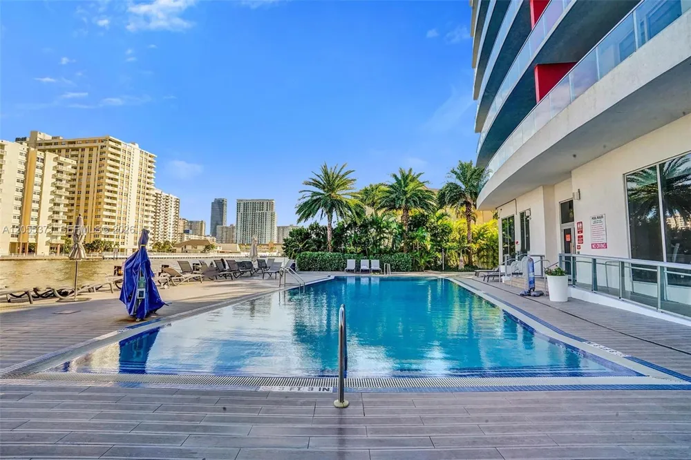 2600 E Hallandale Beach Blvd #T1902 Hallandale Beach, FL 33009