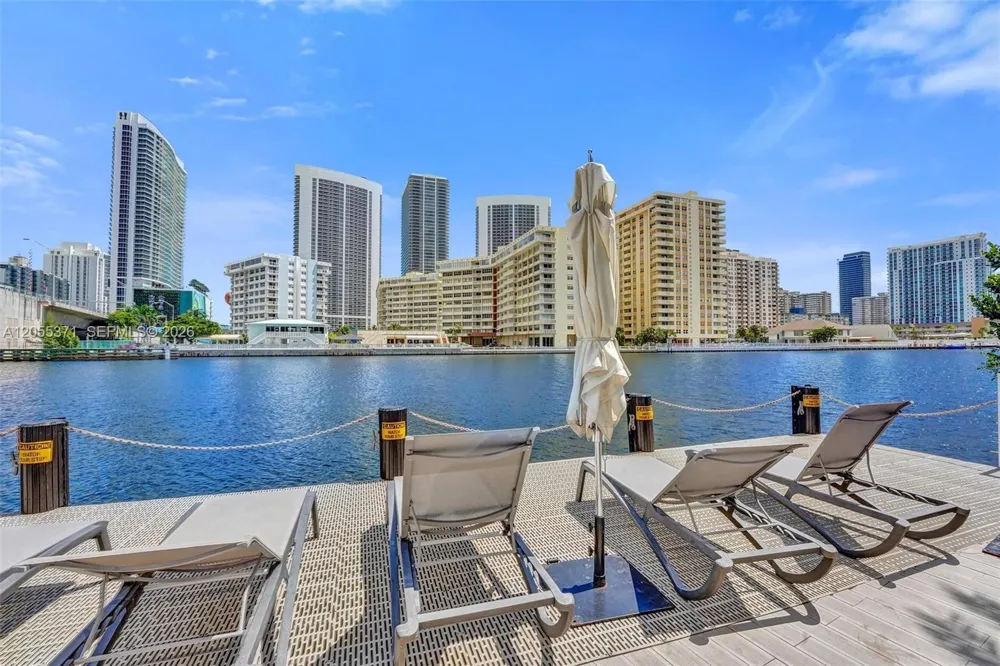 2600 E Hallandale Beach Blvd #T1902 Hallandale Beach, FL 33009