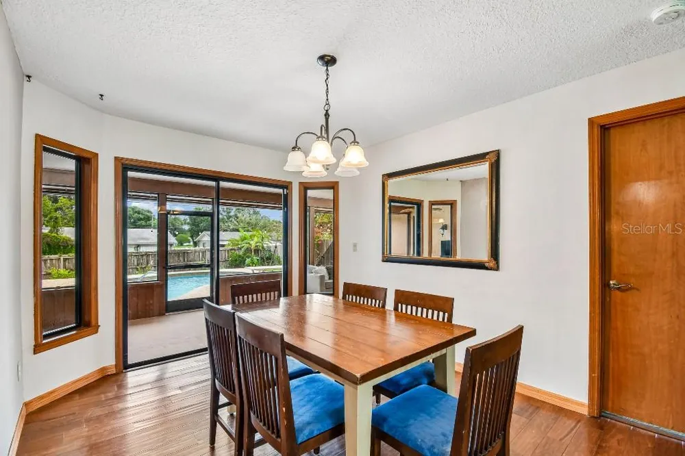 507 FERNWOOD DRIVE Altamonte Springs, FL 32701