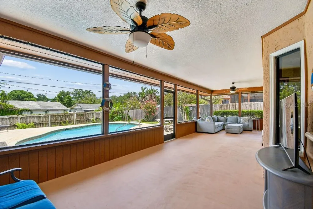 507 FERNWOOD DRIVE Altamonte Springs, FL 32701