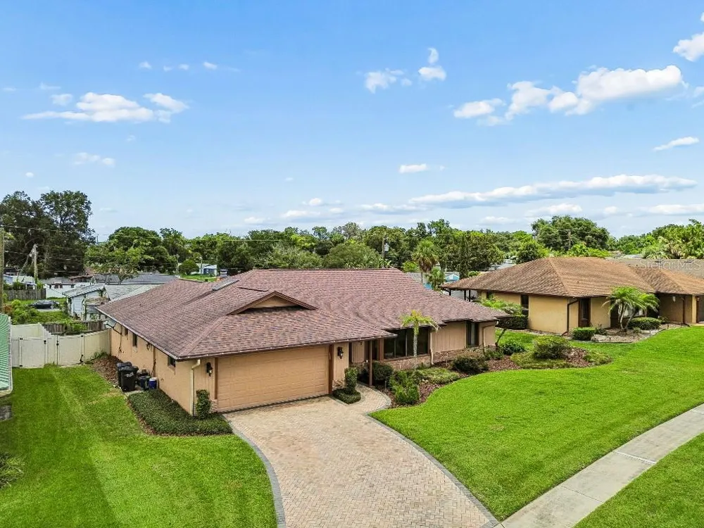 507 FERNWOOD DRIVE Altamonte Springs, FL 32701