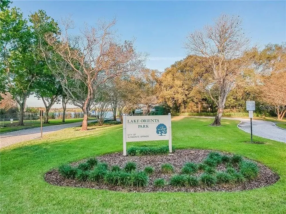 507 FERNWOOD DRIVE Altamonte Springs, FL 32701