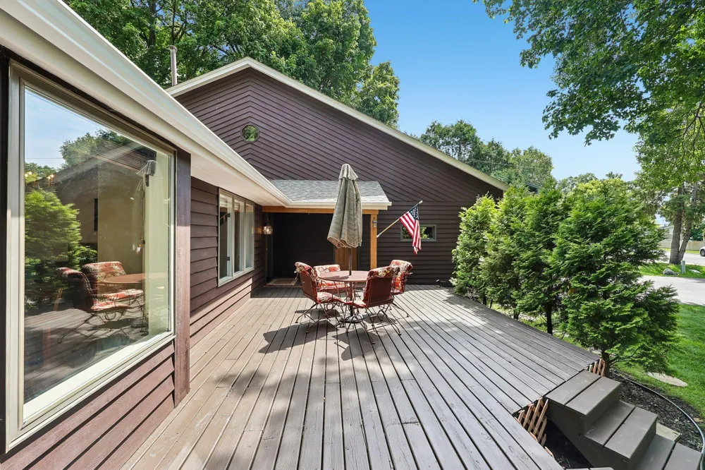 6074 Ridgewood Road Mound, MN 55364