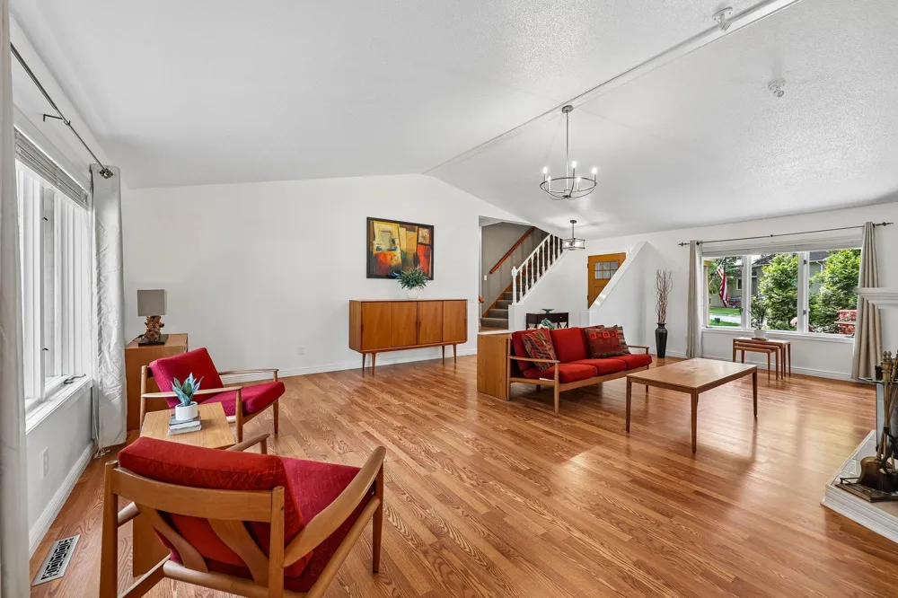 6074 Ridgewood Road Mound, MN 55364