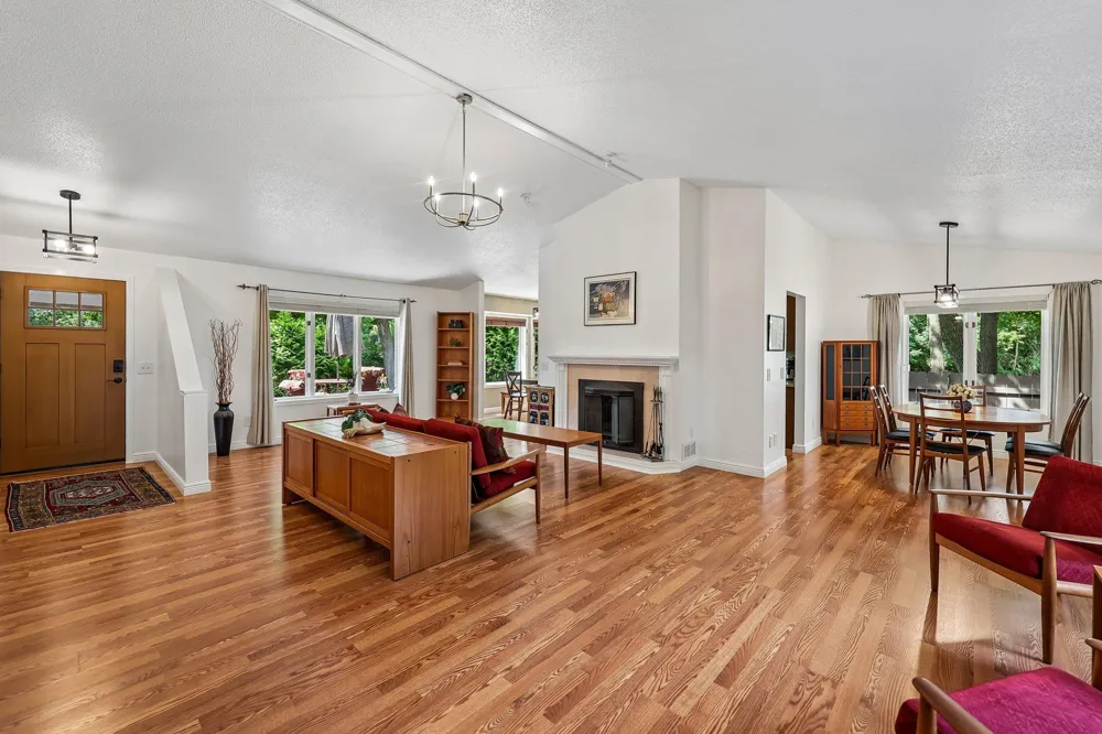 6074 Ridgewood Road Mound, MN 55364
