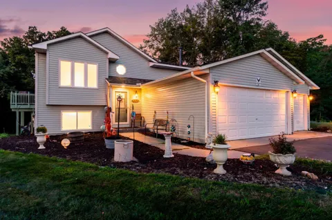 2223 Cedarbridge Court