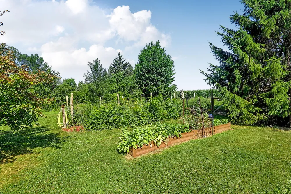 10150 Beebe Lake Road NE Hanover, MN 55376