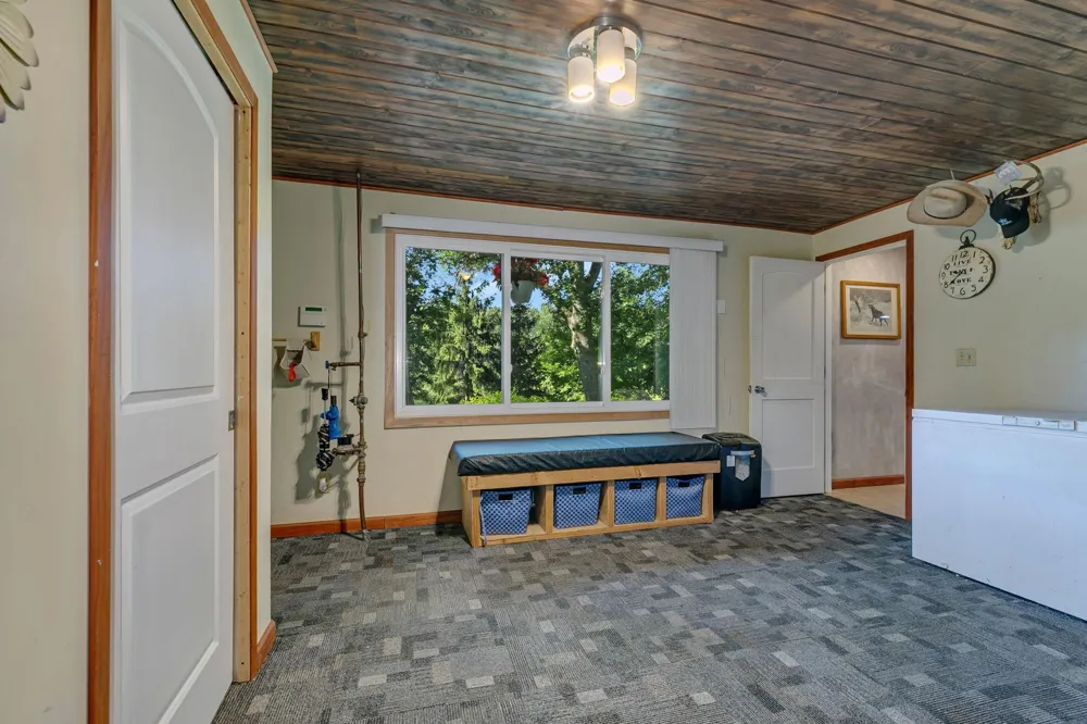 10150 Beebe Lake Road NE Hanover, MN 55376