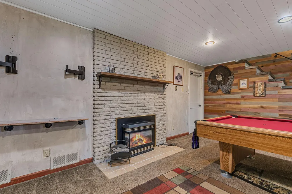 10150 Beebe Lake Road NE Hanover, MN 55376