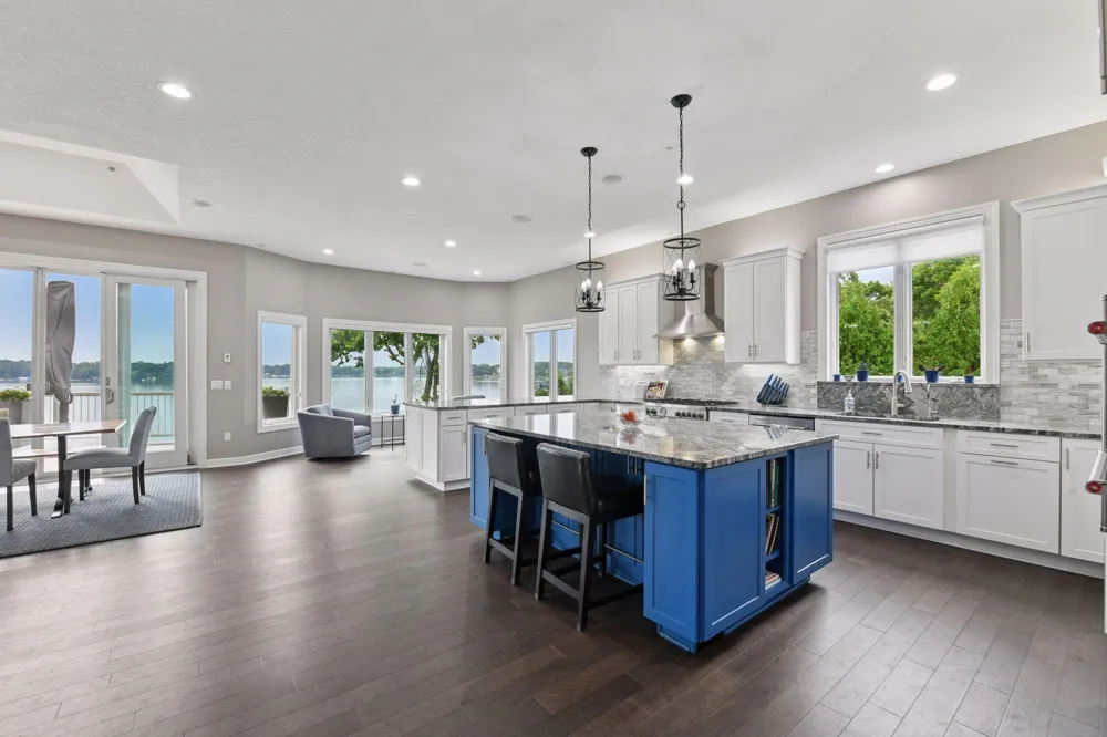 1065 Bayside Lane Minnetrista, MN 55364