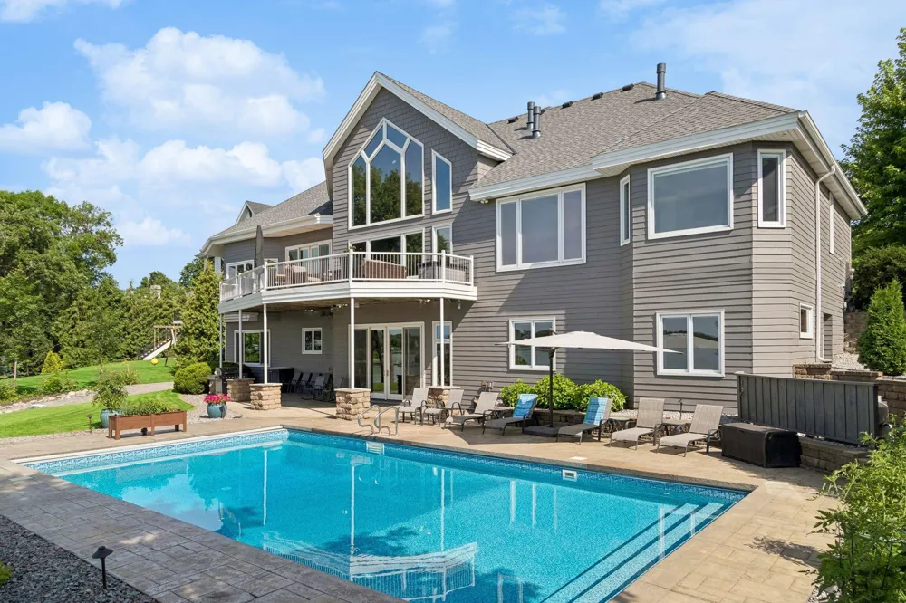 1065 Bayside Lane Minnetrista, MN 55364