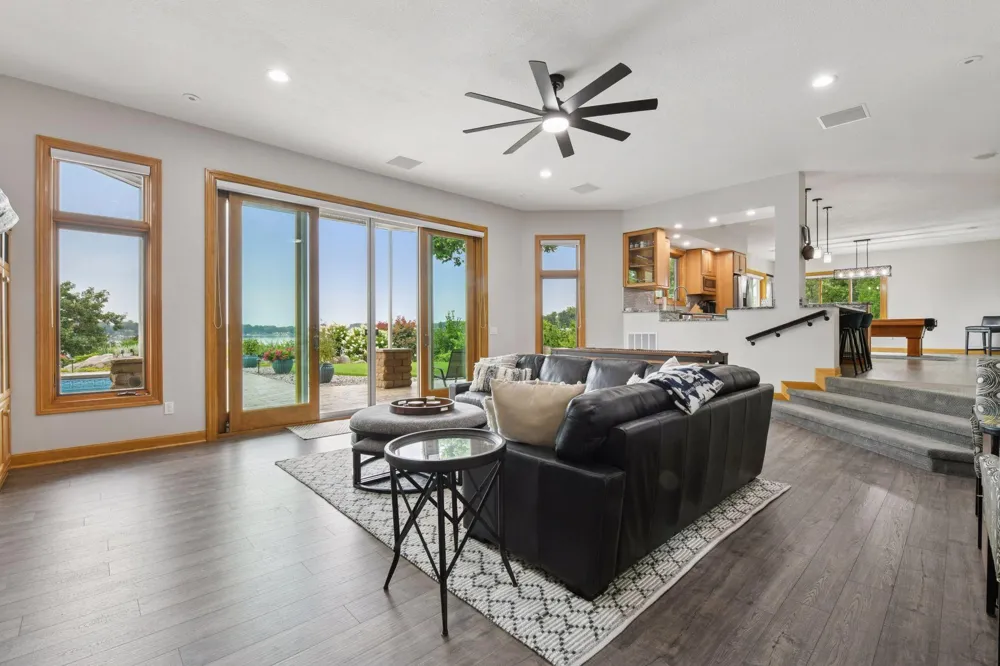 1065 Bayside Lane Minnetrista, MN 55364