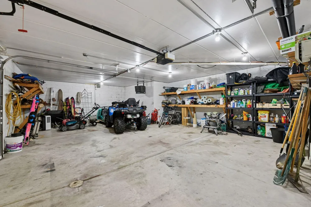 1065 Bayside Lane Minnetrista, MN 55364