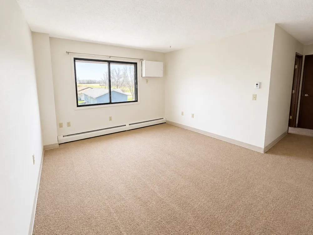 1173 Dewey Street Wabasso, MN 56293