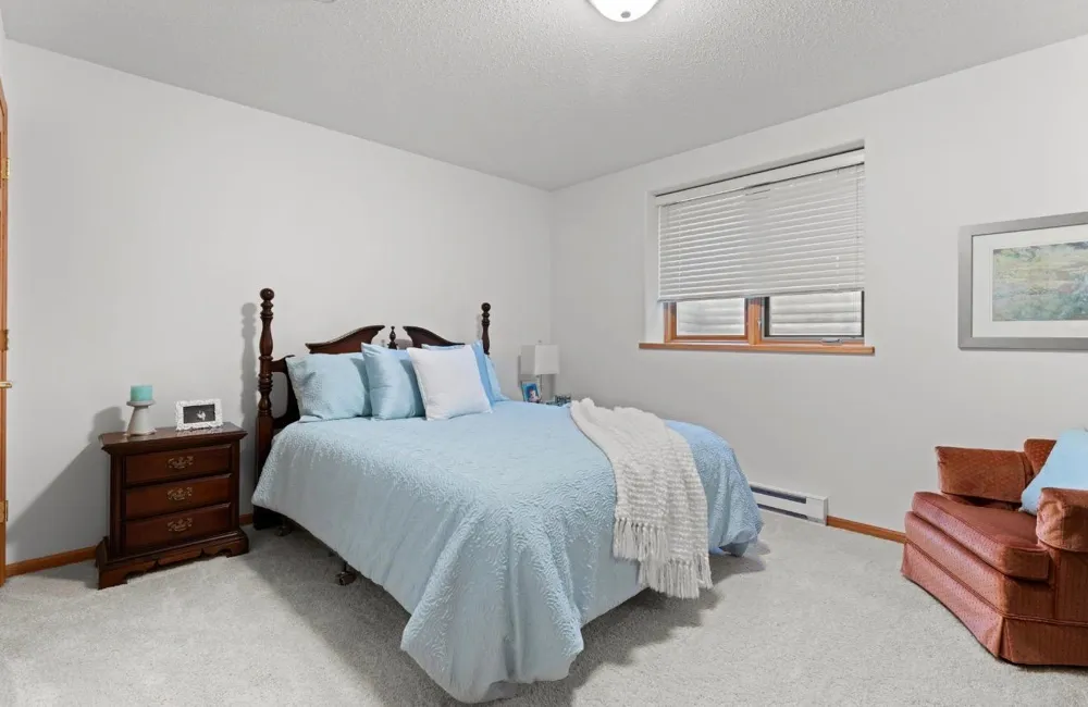 3410 Village Green Drive Moorhead, MN 56560