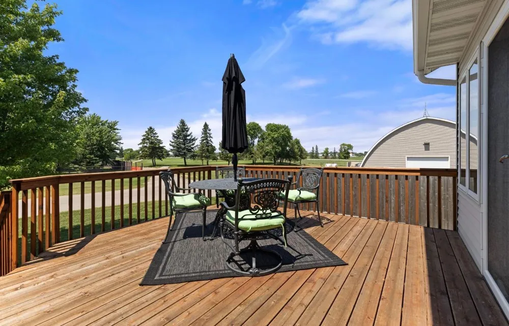 3410 Village Green Drive Moorhead, MN 56560