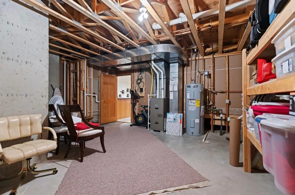 3410 Village Green Drive Moorhead, MN 56560