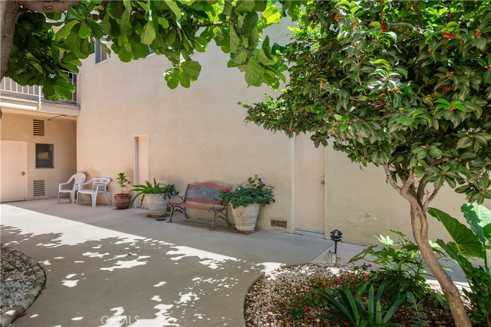 401 W 5th #3C Long Beach, CA 90802