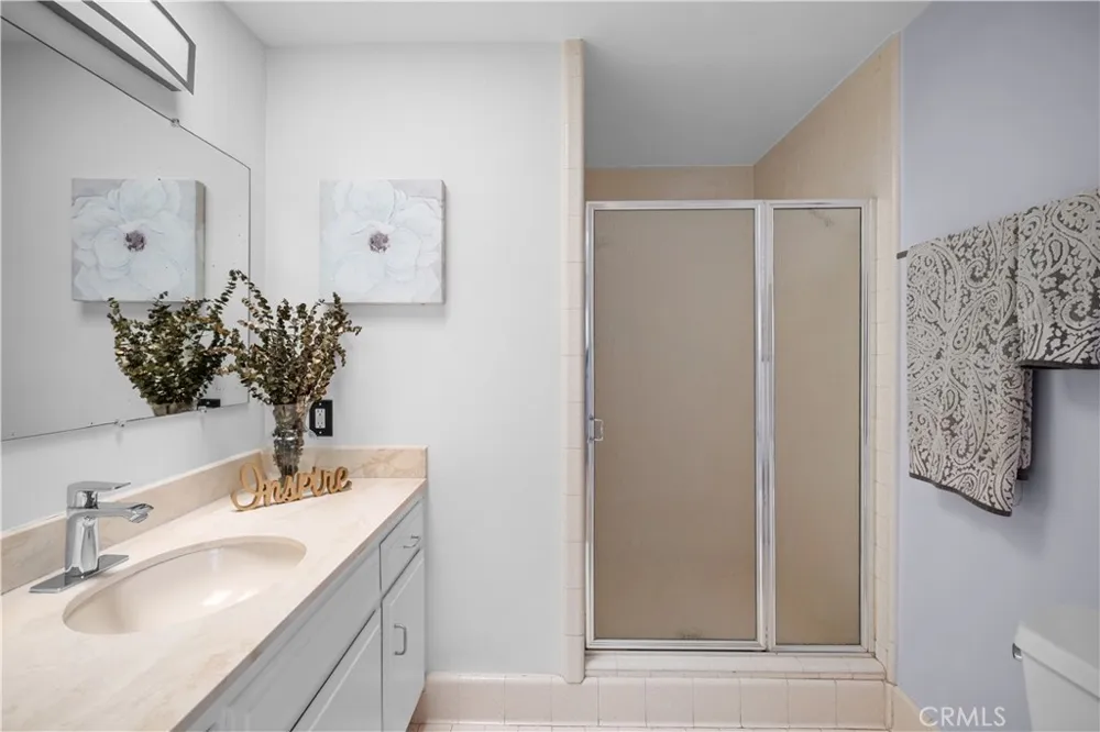401 W 5th #3C Long Beach, CA 90802
