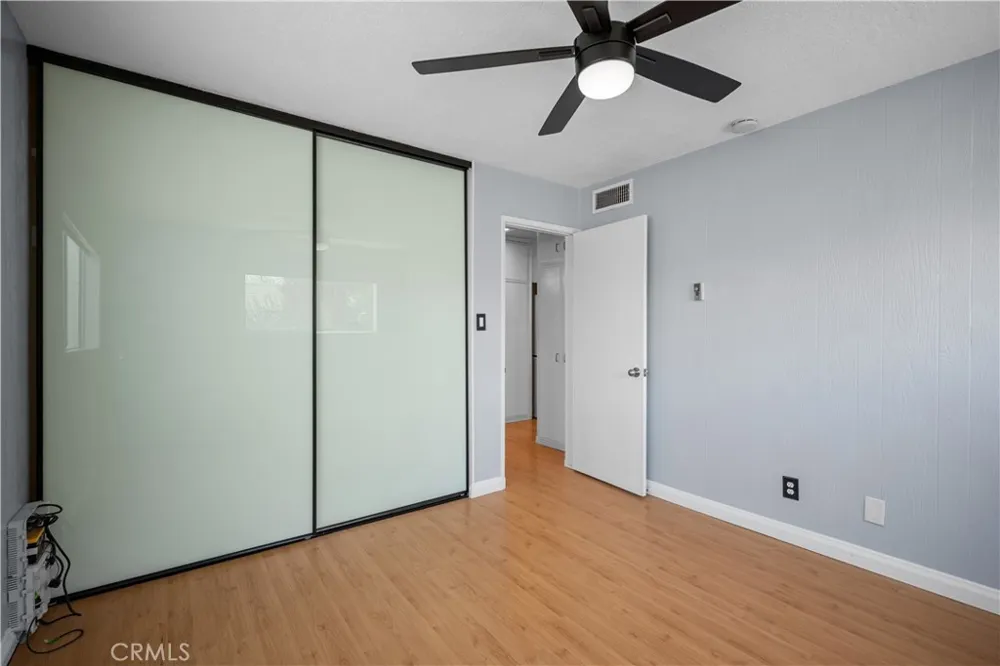 401 W 5th #3C Long Beach, CA 90802
