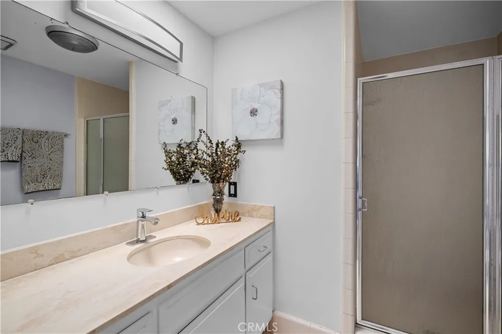 401 W 5th #3C Long Beach, CA 90802